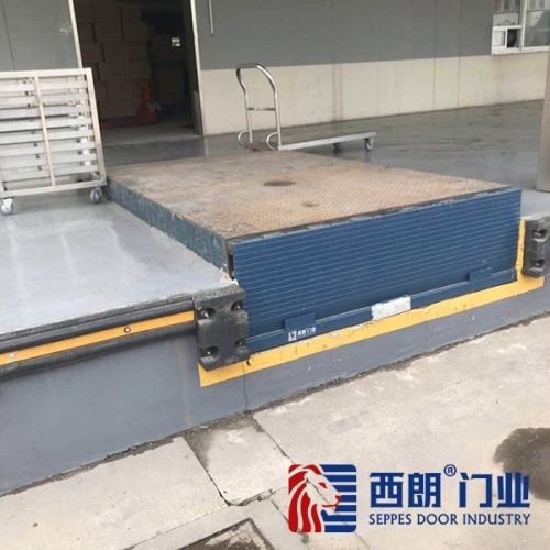 固定液壓式裝卸貨平台